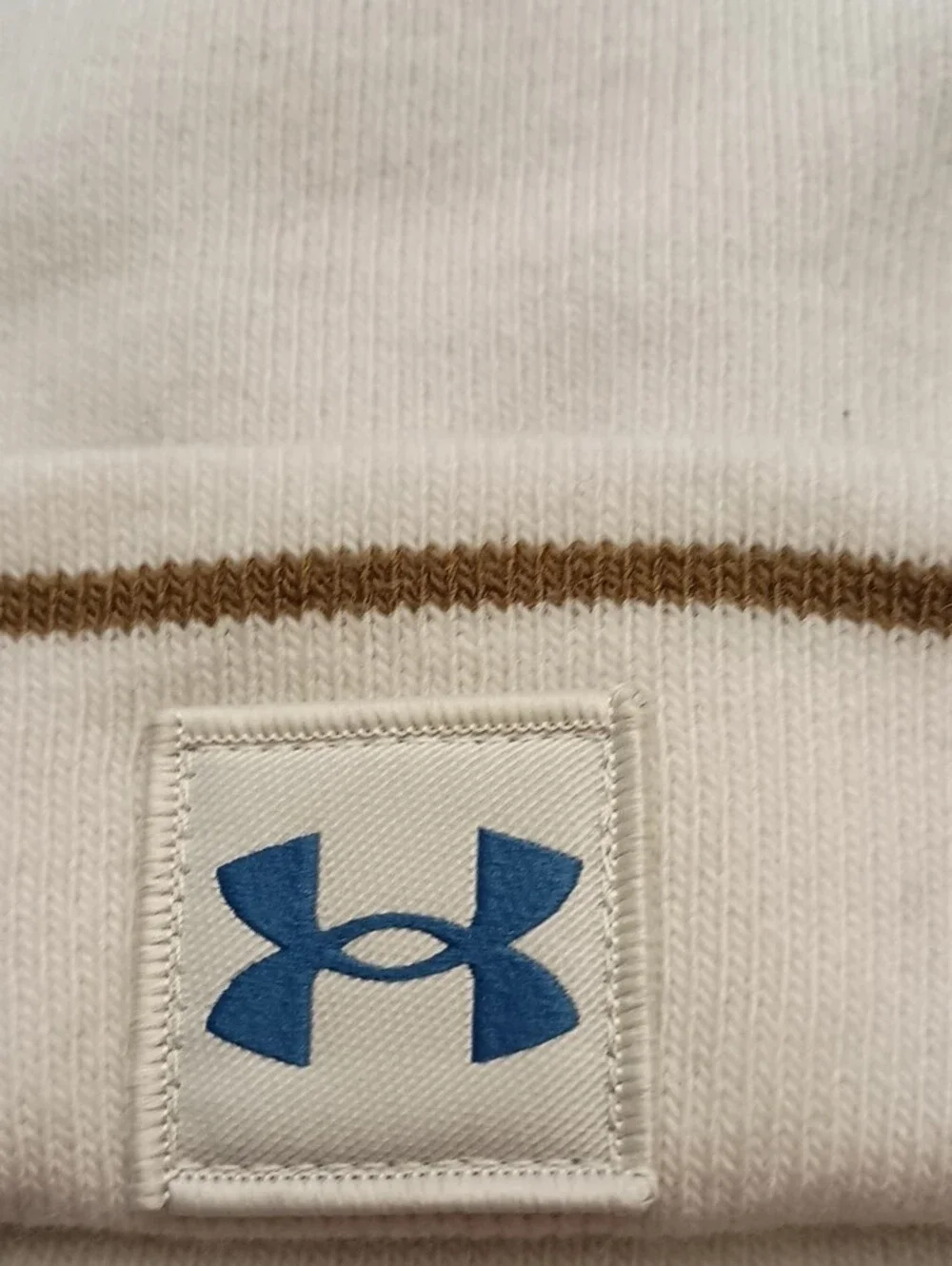 Under Armour White & Blue Pom-Top Beanie